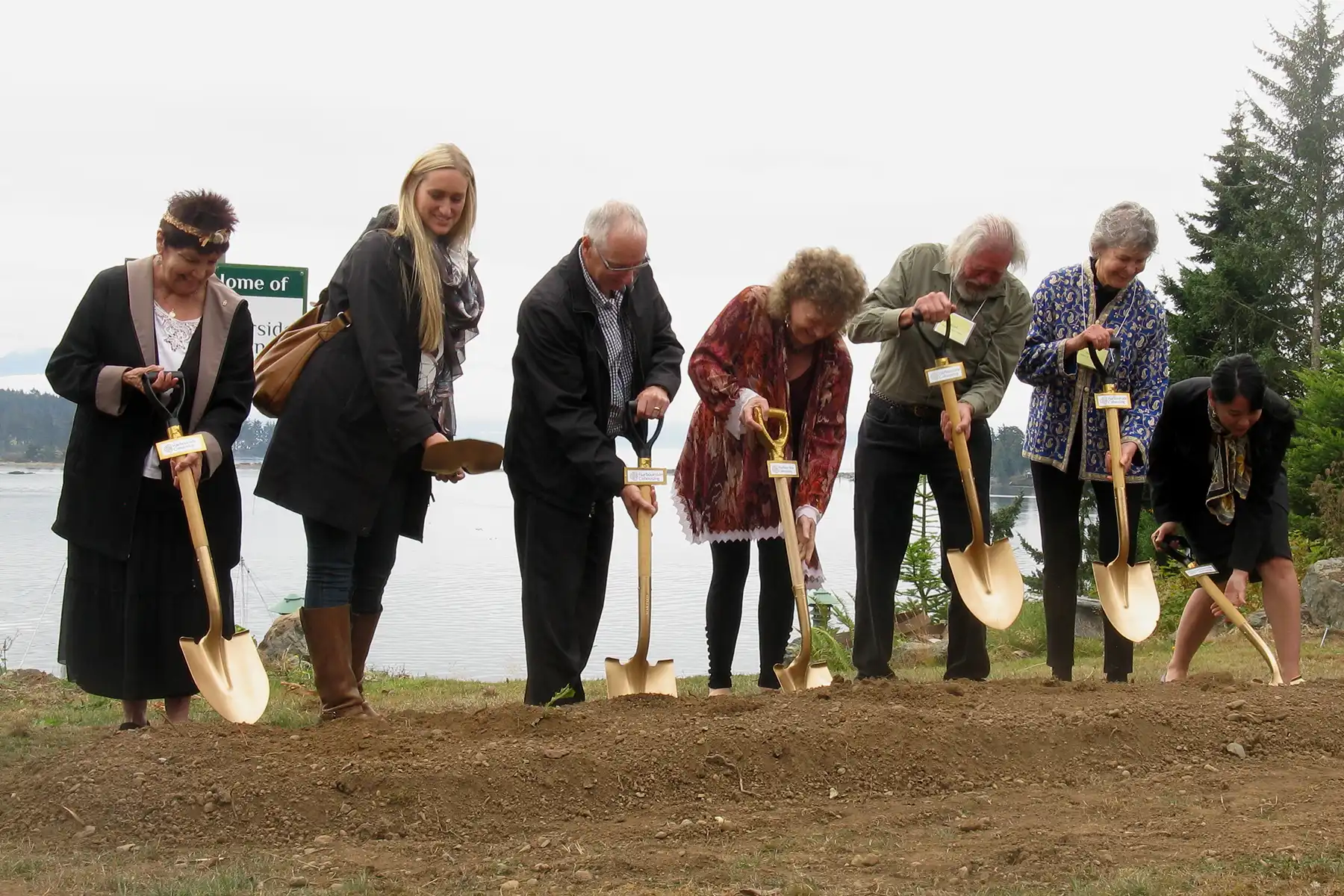 Harbourside History: Groundbreaking